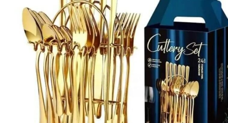 Cutlery Set With Stand