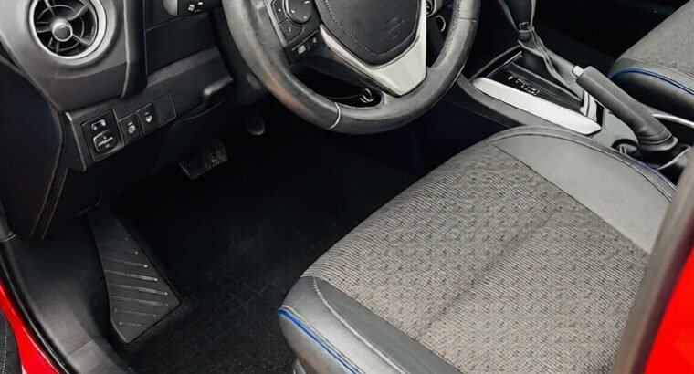 Toyota Corolla 2017 Red