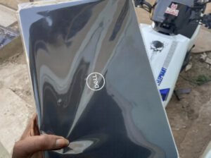 Laptop Dell Latitude 7310 16GB Intel Core i7 SSD 256GB