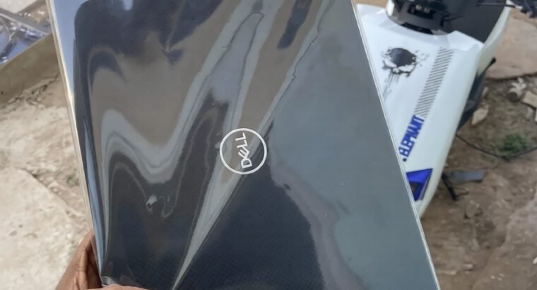 Laptop Dell Latitude 7310 16GB Intel Core i7 SSD 256GB