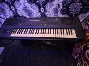 Korg I4s Keyboard