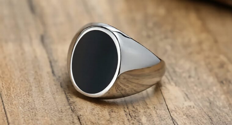 Men’s Smooth Signet Ring – Stainless Steel Silver...