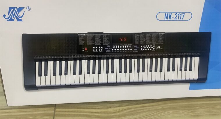61-Key Piano Keyboard – Ideal for Teaching & Le...