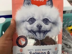 Wanpy Salmon & Fish Skin Dog Treat – 3.5kg Healthy Snack for Shiny Coat