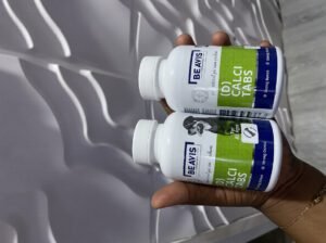 4-in-1 Pet Grooming Comb – Brush, Fur Remover & Massager