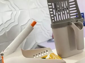 Cat Litter Scooper – Durable & Easy-to-Use for Cats