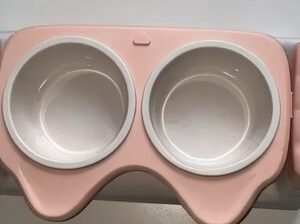 2-in-1 Plastic Pet Bowl – Food & Water Combo for Dogs & Cats