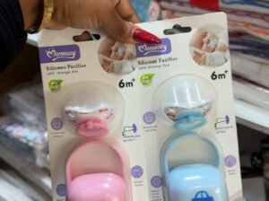 Momeasy Silicone Pacifier – Safe Soothing for Babies 6–12 Months