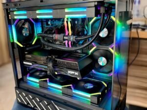 Asus TUF Gaming Desktop Ryzen 7 7700X 32GB RAM 2TB SSD RX 9070XT 16GB Windows 11